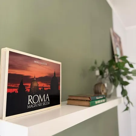 Flag - Metro A - Subaugusta Lejlighed