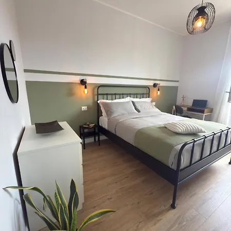 Flag - Metro A - Subaugusta