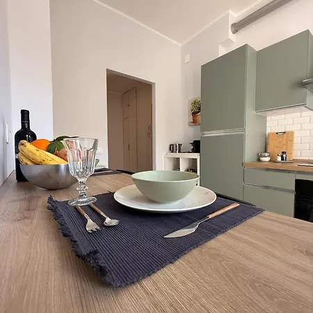 Flag - Metro A - Subaugusta *